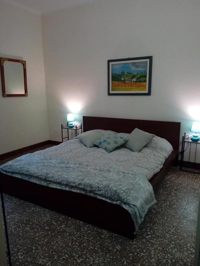 Bed and Breakfast Il Girasole ...At Andorus' House Erli Exterior foto